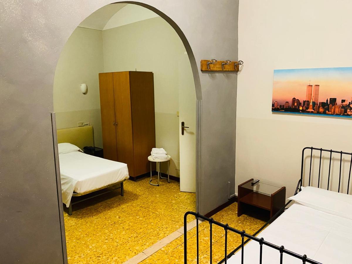 טורינו Hotel Ferrucci מראה חיצוני תמונה